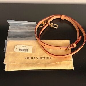 Louis Vuitton Vachetta Leather Adjustable Strap